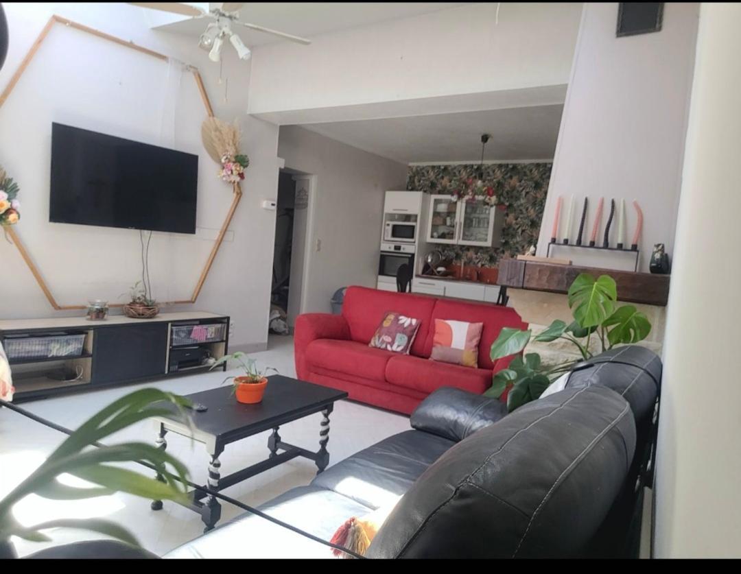 Charmante Villa Familiale A Rouen Bonsecours Eksteriør billede